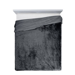 Deka s mekom krznenom strukturom 150x200 Tifany