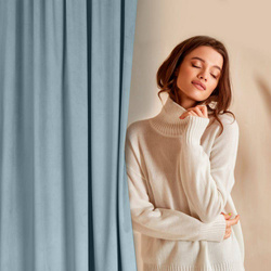 Zavjesa od jednobojnog mekog baršuna trakasta 140x270 cm ružičasta ROSA  