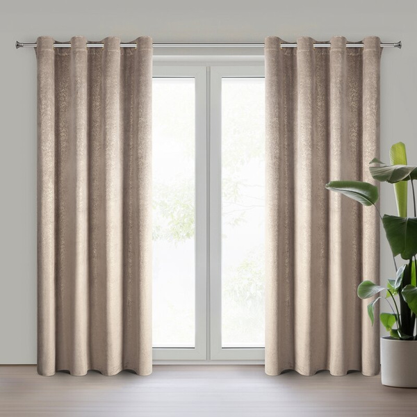 Baršunasta zavjesa ukrašena sjajnim printom, 135x250 cm, zlatne rupice - BETHY