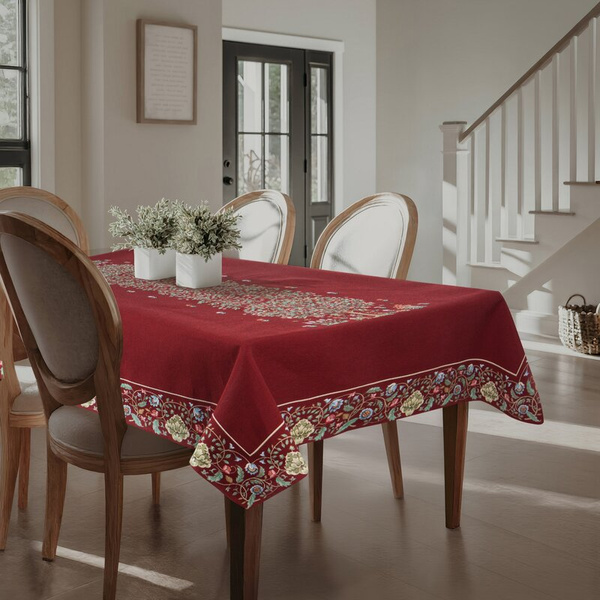 Goblen stolnjak 140x220 ukrašen cvjetnim motivom