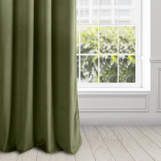 Gotova zavjesa od glat baršuna 140x250 težine 215 g/m2 Pierre
