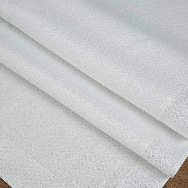 Bijeli stolnjak tkan finim geometrijskim uzorkom sa srebrnom niti i trakom na rubovima 85x85 Julia