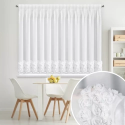 Bijela šifonska zavjesa 300x120 ukrašena 3D aplikacijom ruže, traka - ROSES8 - Eva Minge