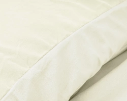 Baršunasta posteljina 200x220 mikroperkal Velvet Uni