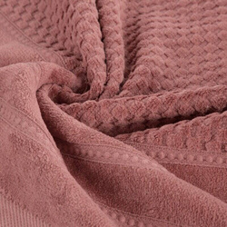 Pahuljasti ručnik 30x50 cm s reljefnom kariranom teksturom i baršunastim rubom, 500 g/m2 Adore