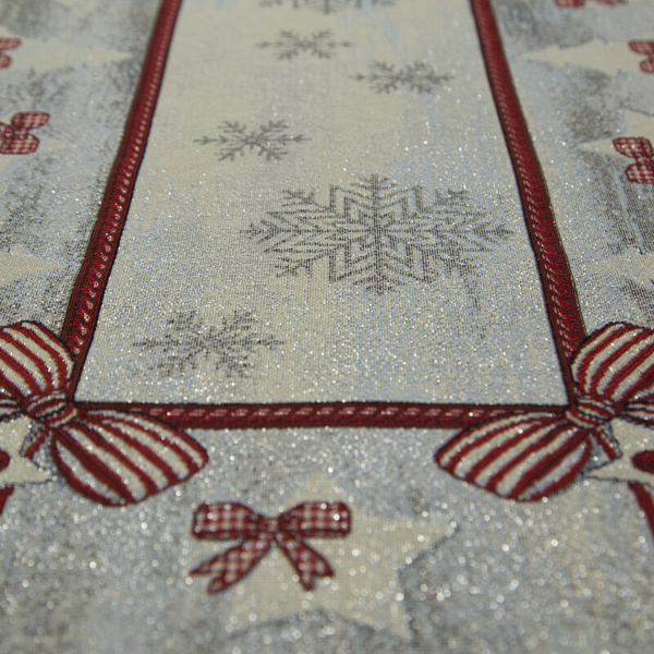 Tapiserijski nadstolnjak 40x100 cm ukrašen božićnim motivom