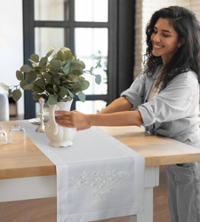 Nadstolnjak 40x140 s delikatnom čipkom Tulia