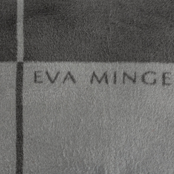 Pamučno-akrilna topla deka 220x240 cm s geometrijskim printom ELEGANTE Eva Minge