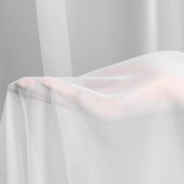 Kratka zavjesa od glatkog mat voala 230x170 cm FLEX 1:1,5 - Lucy