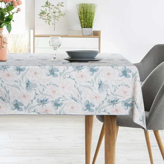 Stolnjak 145x300 s otisnutim pastelnim motivom cvijeća Ines 10 s dodatkom lana