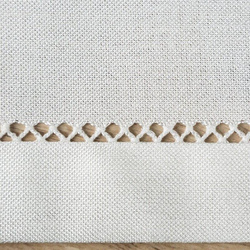 ITALISSIMA HOME Nadstolnjak 40x200 s ukrasnom trakom i rubnim vezom