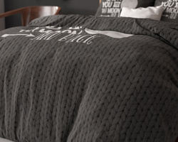 Set posteljine 240x200/220 od mikrovlakana sa čistim printom, nije potrebno glačanje