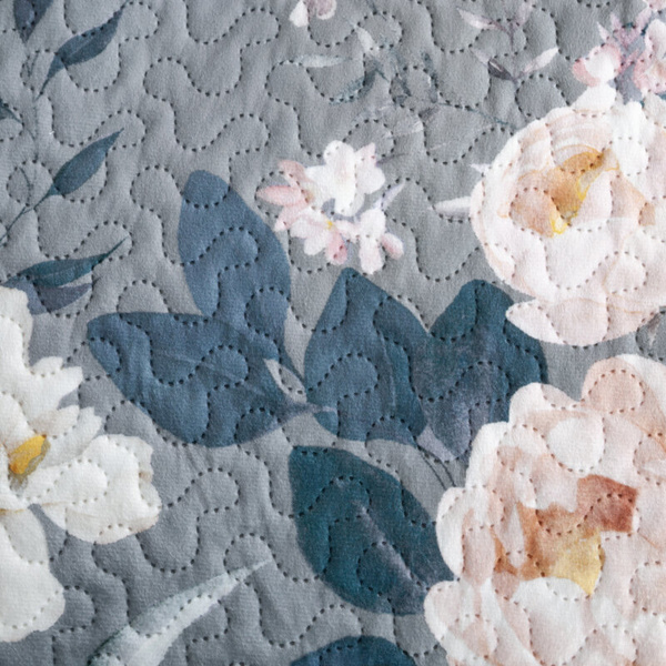 Lagani baršunasti prekrivač za krevet 200x220 cm ukrašen cvjetnim printom ROSITA