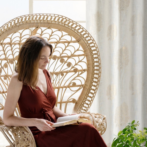 Zavjesa od prirodnog tkanja ukrašena konveksnim uzorkom drveća, 140x250 cm - SALINA s dodatkom lana