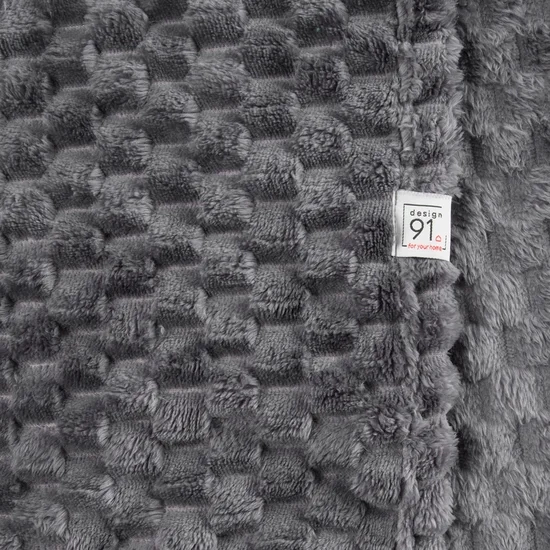 Deka vrlo mekana i ugodna na dodir s reljefnim 3D uzorkom 200x220 Cindy 6