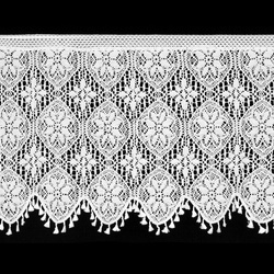 Ažurirana zavjesa za kuhinju 150x60 u boho stilu ukrašena suptilnim resama Moly