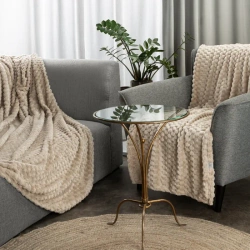 Deka vrlo mekana i ugodna na dodir s reljefnim 3D uzorkom 200x220 Cindy 6