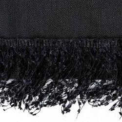 PREMIUM stolnjak 140x260 ukrašen lepršavim resama Jasper