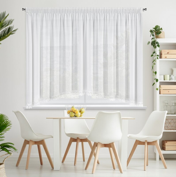 Kratka bijela šifonska zavjesa ukrašena aplikacijom, 400x160 cm- LORETA