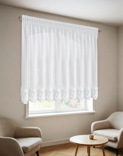 Bijela šifonska zavjesa 300x120 ukrašena 3D aplikacijom ruže, traka - ROSES8 - Eva Minge