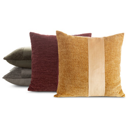 Jastučnica od šenila 45x45 cm ukrašena baršunastom prugom CARLA 05