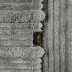 Flano deka 220x200 cm s 3D uzorkom NINA 