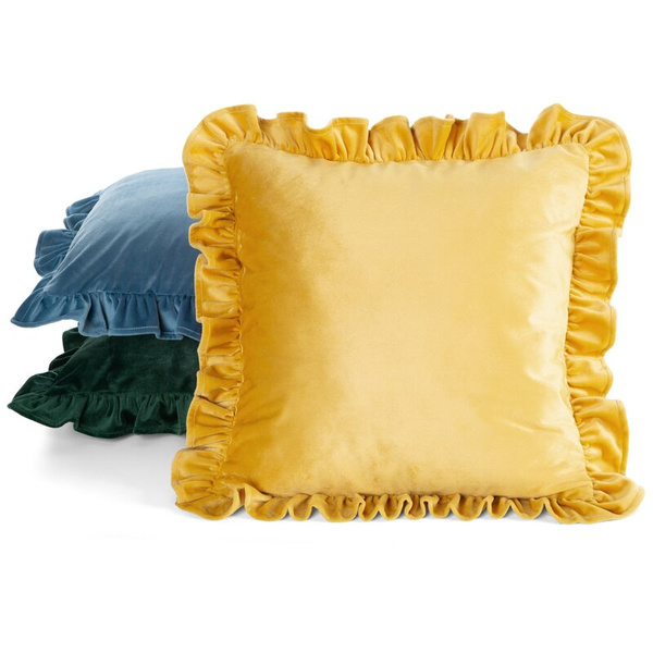 Baršunasta jastučnica 45x45 cm, ukrašena volanima na rubovima Brenda