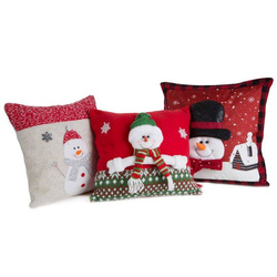 Božićna jastučnica s trodimenzionalnom aplikacijom snjegovića 45x45 SNOW