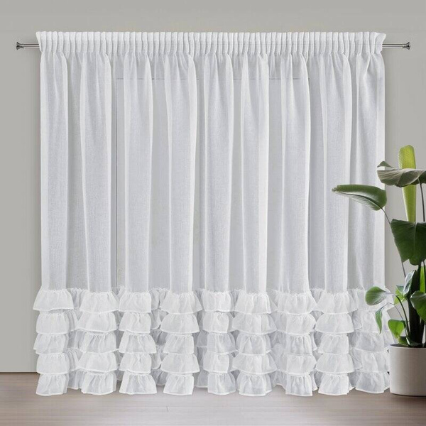 Zavjesa od etamina, ukrašena volanima na dnu 300x250 na traci Dani