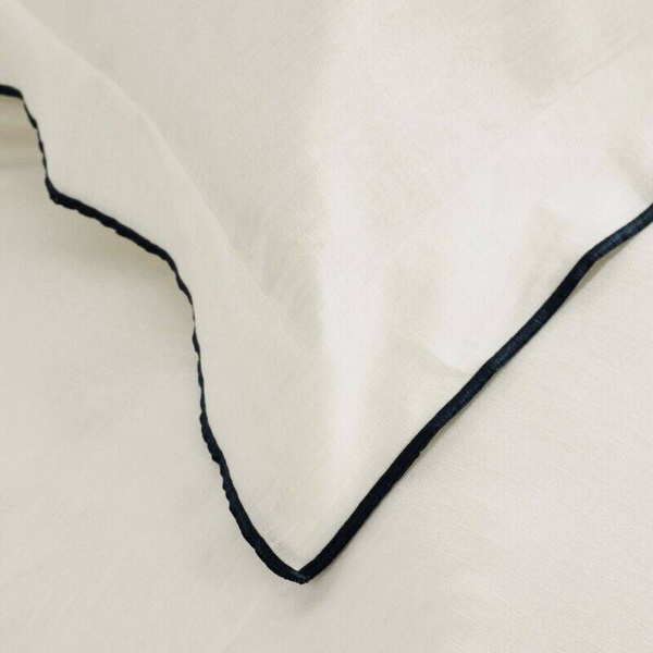 Posteljina 220x200 cm od ranforce pamuka ukrašena vrpcom REINA 38