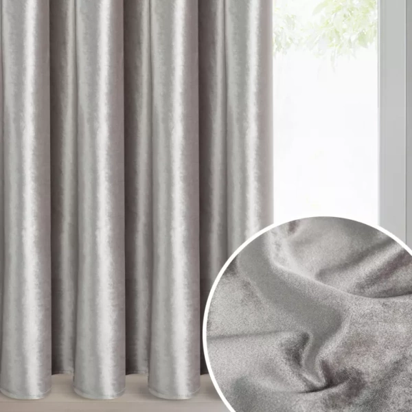 Srebrna zavjesa od sjajnog baršuna 140x270 cm traka - CAMERON