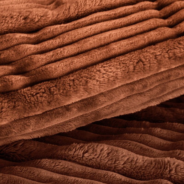 Flano deka 150x200 cm s 3D uzorkom NINA