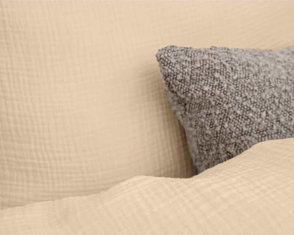 Bež posteljina od muslina zgužvana, nije potrebno glačanje, 100% pamuk 