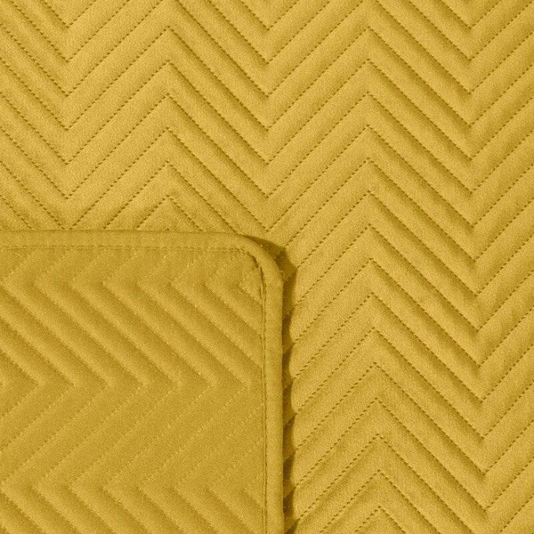 Prekrivač za krevet 200x220 prošiven metodom vrućeg prešanja u geometrijskom uzorku Sofia