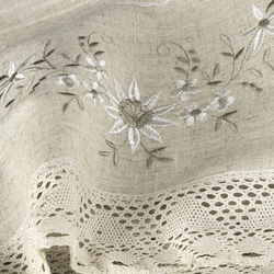 Zavjesa VERONICA na traci 150x60 cm bez