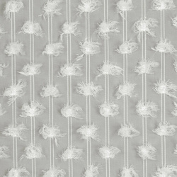 EVA MINGE gotova zavjesa 135x250 od šifonske tkanine ukrašena pomponima s dodatkom sjajnog konca AURELIA 