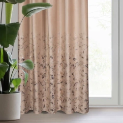Baršunasta zavjesa na traci 140x270 ukrašena metalik printom MARIELA 