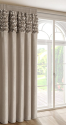 Baršunasta zavjesa ukrašena 3D aplikacijom ruže 140x270 cm- ROSES 13 Eva Minge