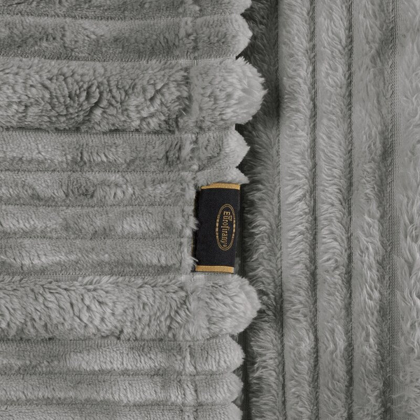 Flano deka 150x200 cm s 3D uzorkom NINA 