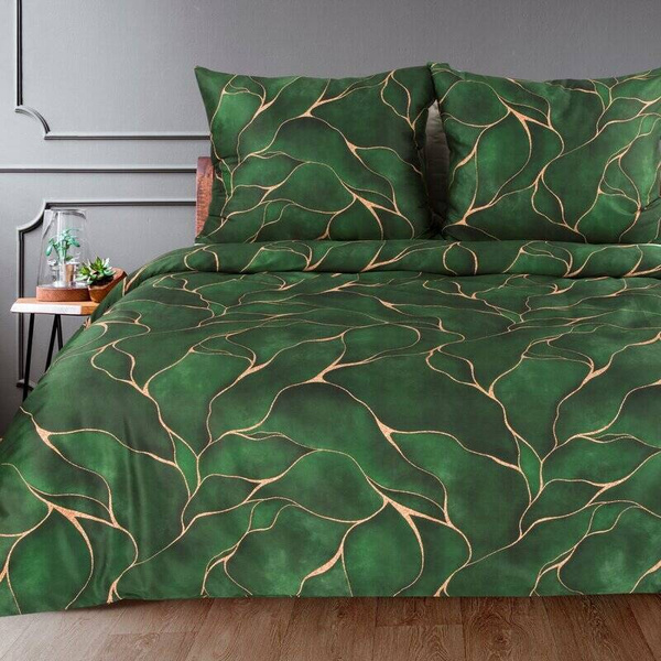 Set posteljine 220x200 u kartonskoj kutiji od pamučnog satena sa prekrasnim motivom