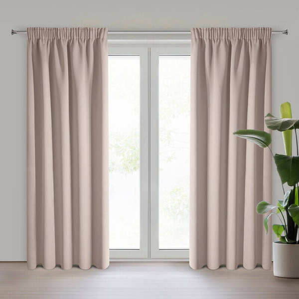 Zavjesa 135x270 na traci LOGAN za zamračivanje