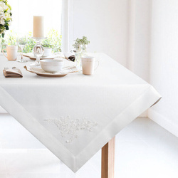 Stolnjak 85x85 s delikatnom čipkom Bari